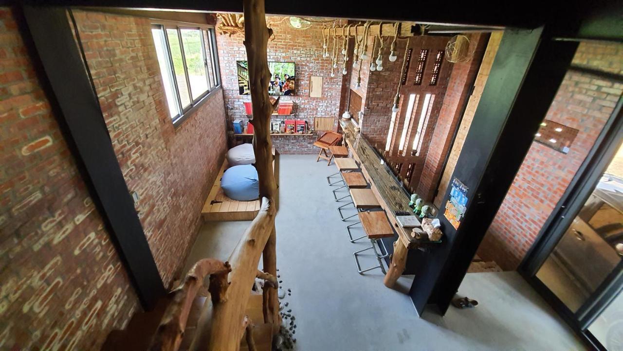 缽割貓點點 青旅 Diandian Hostel Puli Exterior photo